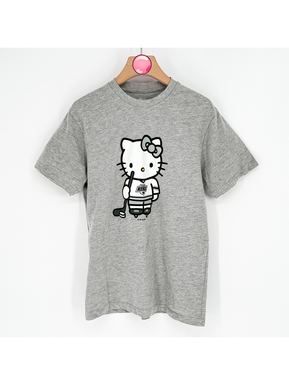 Sanrio Hello Kitty LA Kings NHL Hockey T-Shirt Women's‎ S